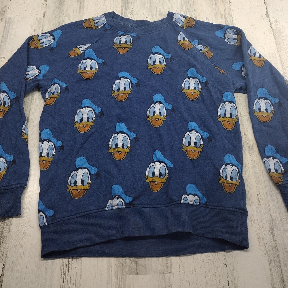 Disney Donald Duck Pullover Sweater Adult Size Small